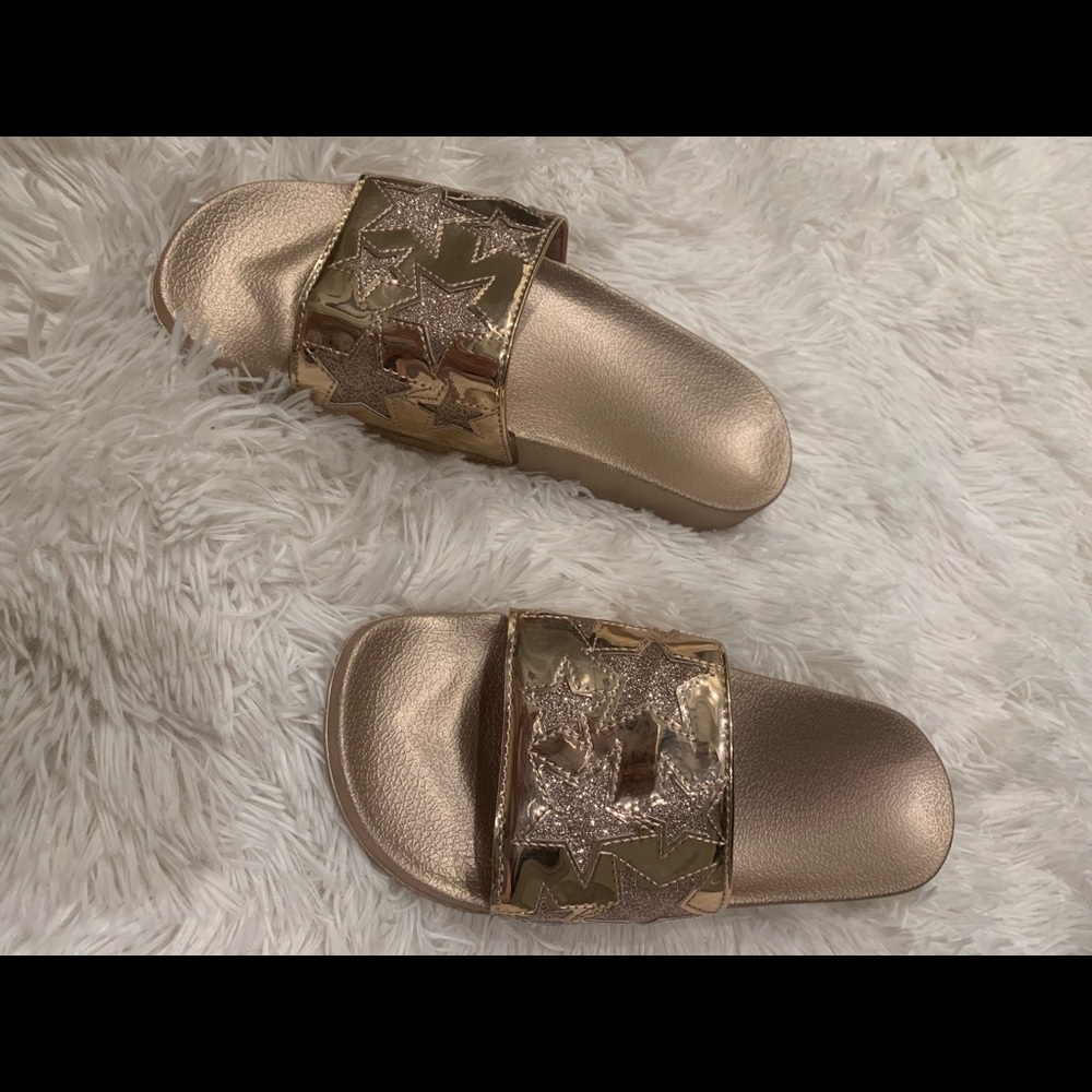 Rose gold star slides